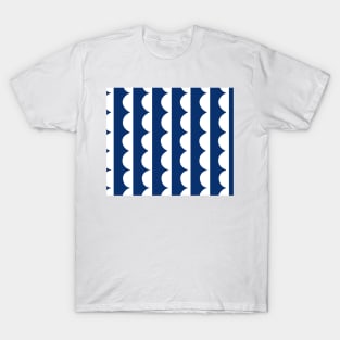 Nothing but blue skies T-Shirt